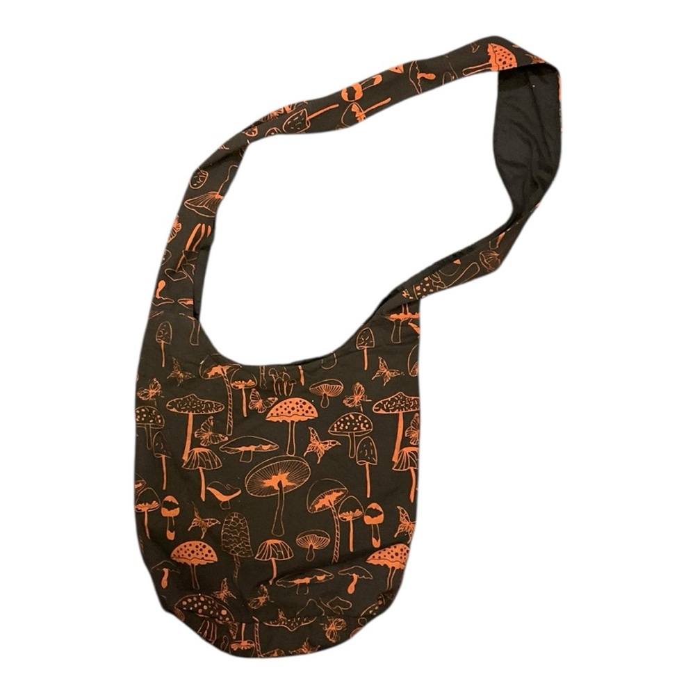 🍄 Mushroom Print Boho Crossbody Bag | Earthy Cottagecore Sling - Picture 3 of 4
